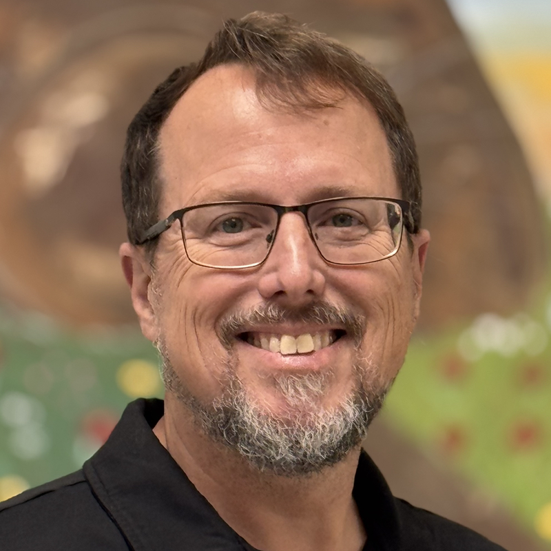 Dr. Chris Akins